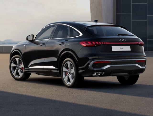 Audi Q5 Sportback S line 2xS neuModell Tech Leder AHK 