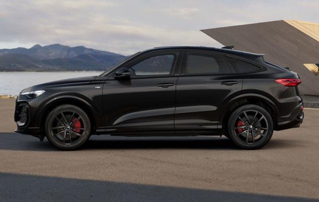 Audi Q5 Sportback S line 2xS neuModell Tech Pano BlackP 