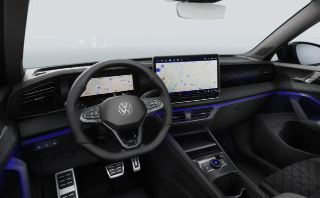 Volkswagen Tiguan R-Line BlackP Nav AHK Matrix LM19Z PrivG 