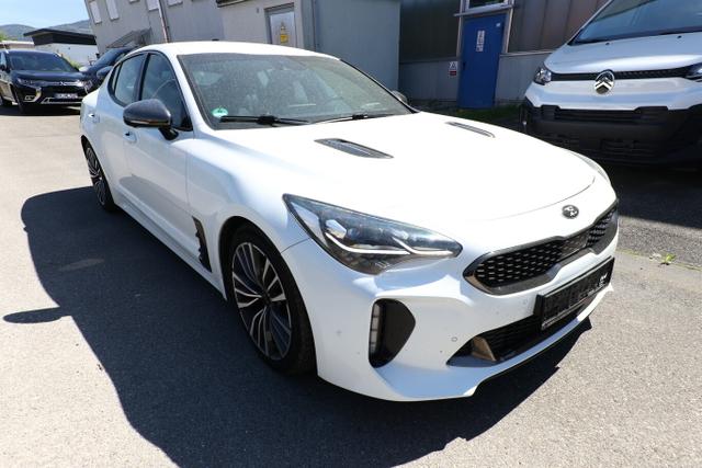 Kia Stinger - GT Line 2.2 CRDi 200 Aut. GT-Line Leder LED Nav