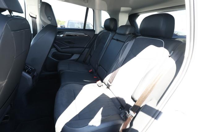 Volkswagen Tiguan Elegance 2.0 TDI 150 DSG LED Nav ACC AHK 