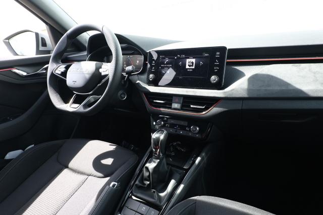 Skoda Kamiq Selection DSG Dynamic Pano ACC SideA Kam Kessy SHZ 