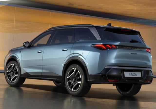 5008 GT 73 kWh 11 kW-OBC CarP 360&deg; WP 