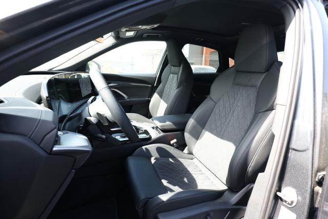 Audi Q5 Sportback S line Sportb TDI quattro 2xS Tech Pano PrivG 
