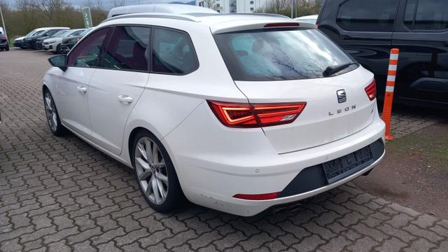 Seat Leon Sportstourer FR ST 1.4 TSI 150 Pano LED Nav PDC LM18Z 