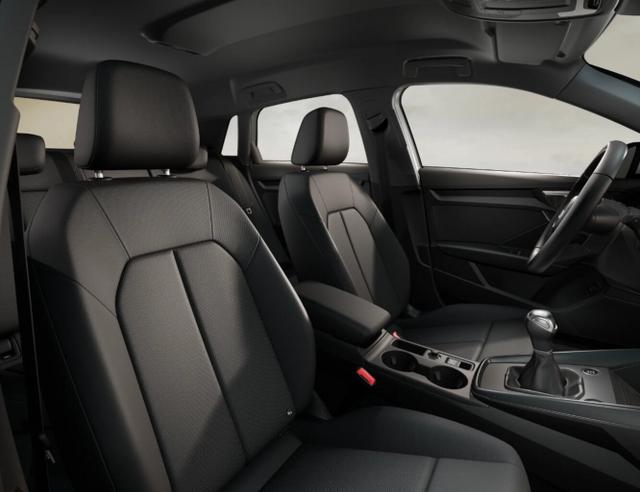 Audi A3 Sportback Navi CarPlay ACC SHZ el.HK LED+ Kam 
