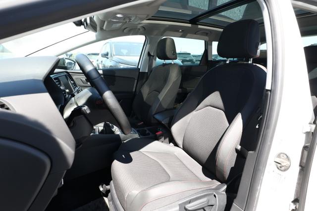 Seat Leon Sportstourer FR ST 1.4 TSI 150 Pano LED Nav PDC LM18Z 