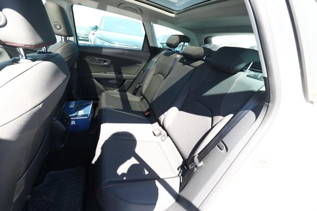 Seat Leon Sportstourer FR ST 1.4 TSI 150 Pano LED Nav PDC LM18Z 