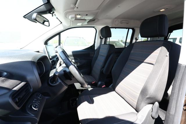 Opel Combo Life INNOVATION 1.5 D 130 Aut. Nav ParkAs 
