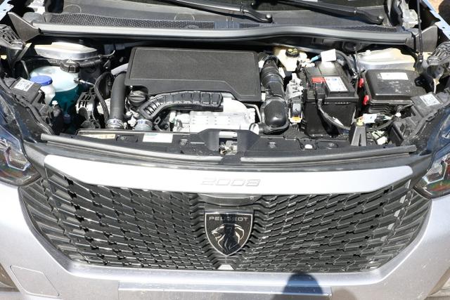Peugeot 2008 Style Kam Nav SHZ PDC CarP LED Klimaauto BT 