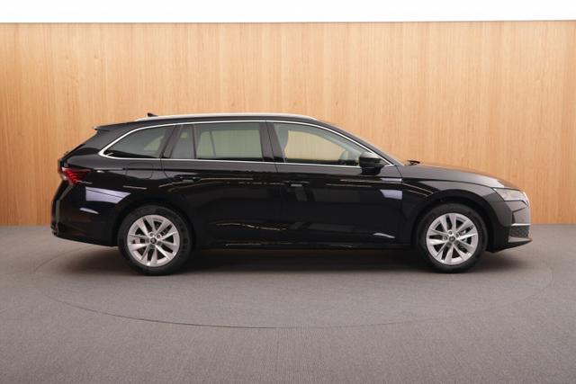 Skoda Octavia Combi DSG Selec Nav ACC vEHK Kessy Kam 