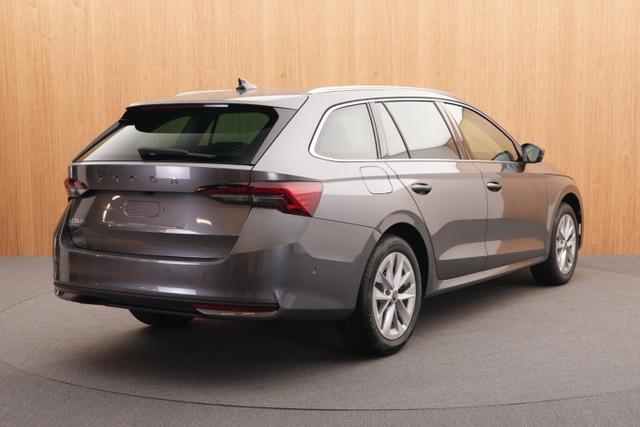 Skoda Octavia Combi Selection DSG Selec Matrix HUD ParkLenk Nav 