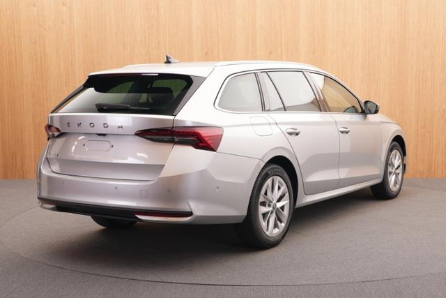 Skoda Octavia Combi Selection DSG Selec Matrix HUD ParkLenk Nav 
