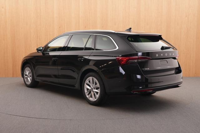 Skoda Octavia Combi Selection DSG Selec Matrix HUD ParkLenk Nav 