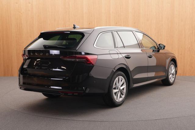 Skoda Octavia Combi Selection DSG Selec Matrix HUD ParkLenk Nav 