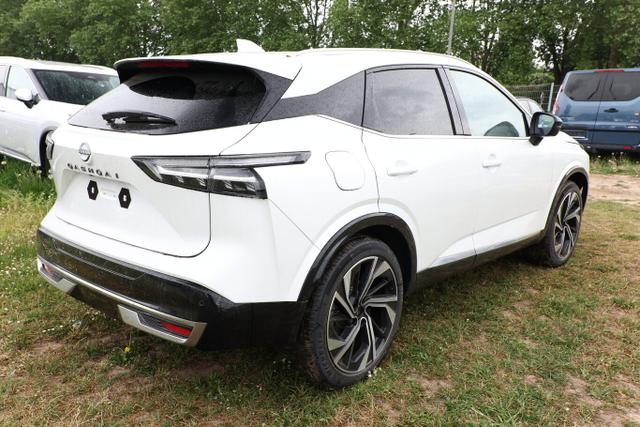 Nissan Qashqai Tekna+ AWD Pano Bose LM20 Massage HUD 