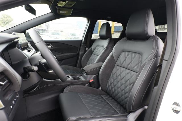 Nissan Qashqai Tekna+ AWD Pano Bose LM20 Massage HUD 