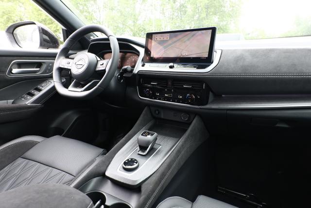 Nissan Qashqai Tekna+ AWD Pano Bose LM20 Massage HUD 