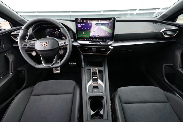 Cupra Leon Sportstourer ST VZ 4D Pano Matrix InteliD Nav Memory 19" 
