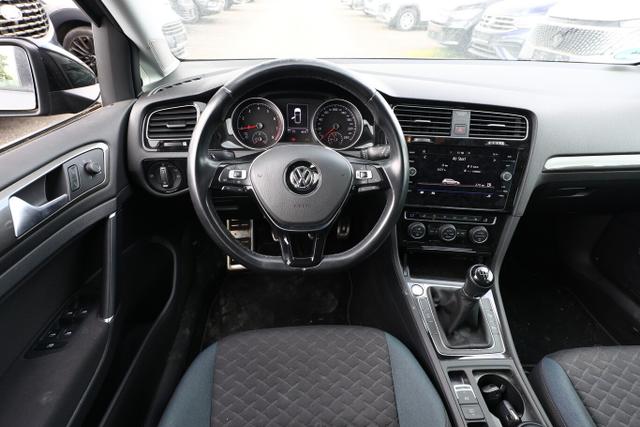 Volkswagen Golf IQ.DRIVE VII 1.5 TSI 130 Nav ACC KeyL 16Z 