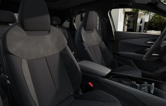 Audi Q3 Sportback neuesMod 2xS line Tech LED+ PrivG 
