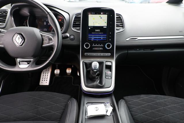 Renault Grand Scenic Black Edition IV 1.3 TCe 140 Edt. 7S Pano 