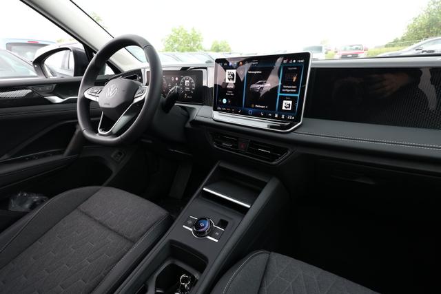 Volkswagen Tiguan DSG LED+ Pano Nav 5JGar IQ.DRIVE 18Z SHZ 