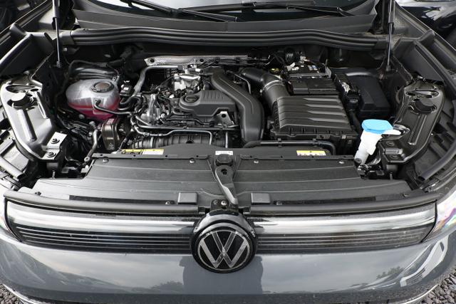 Volkswagen Tiguan DSG LED+ Pano Nav 5JGar IQ.DRIVE 18Z SHZ 