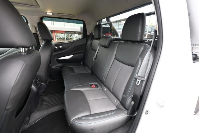 Nissan Navara N-GUARD 2.3 dCi 190 Aut. 4x4 LED AHK Nav 