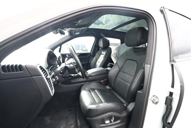 Porsche Cayenne 3.0 V6 340 Pano LED StandH ParkAs LM21Z 