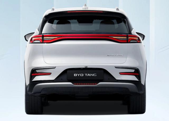 BYD Tang Flagship 517 4x4 Pano 360Kam Leder ACC 