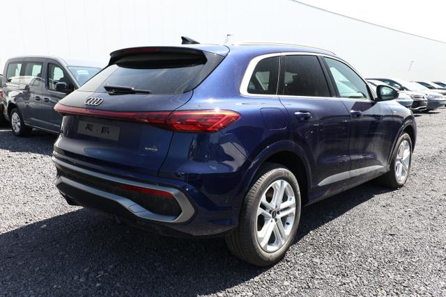 Audi Q5 S line TDI 204 Tech Pano PrivG Kam VirCo+ eHK 