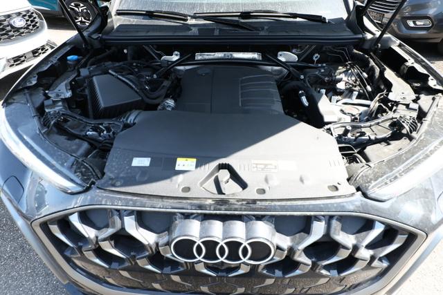 Audi Q5 S line TDI 204 Tech Pano PrivG VirCo+ eHK 19Z 