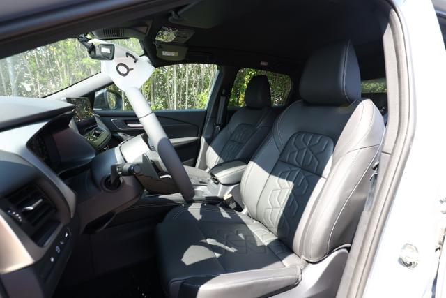 Nissan Qashqai Tekna AT Pano HUD eHk SHZ ACC 19"LM Nav 