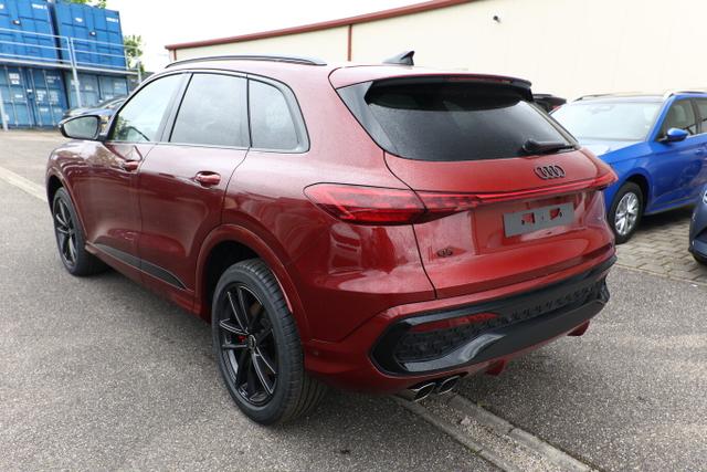 Audi Q5 S line TDI 204 2xS Tech+ Pano 20Z BlackP PrivG 