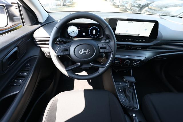 Hyundai i20 DCT Select Nav LED Privacy 16Z CarPlay Kam 