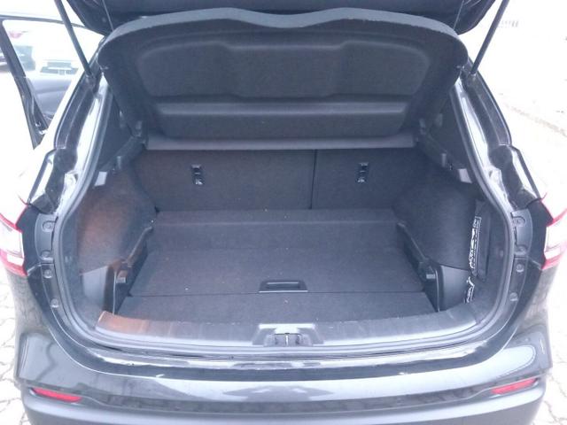 Nissan Qashqai Zama 1.3 DIG-T 160 DCT Pano Kam360&deg; Nav 