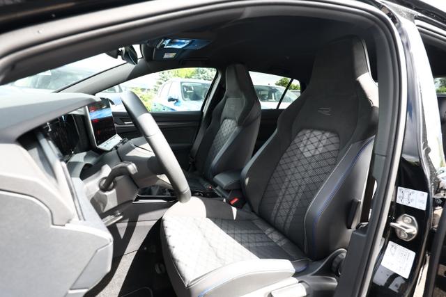 Golf R-Line VIII 1.5 TSI 150 LED ACC KeyL LM18Z 