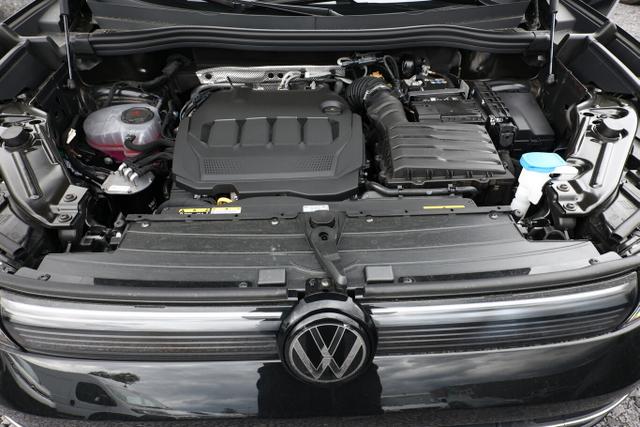 Volkswagen Tiguan DSG LED+ IQ.DRIVE 5JGar SHZ Keyl 17Z ACC 