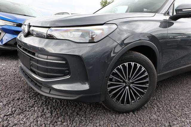 Tiguan DSG LED+ Pano IQ.DRIVE 5JGar. LM18Z SHZ 