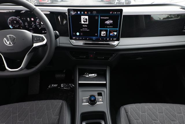 Tiguan DSG LED+ Pano IQ.DRIVE 5JGar. LM18Z SHZ 