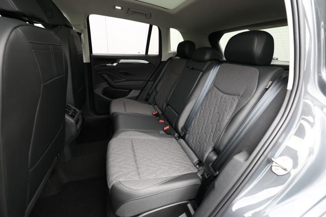 Volkswagen Tiguan DSG LED+ Pano 5JGar IQ.DRIVE LM18Z SHZ 