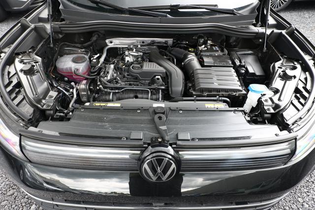 Volkswagen Tiguan DSG LED+ Pano Nav 5JGar IQ.DRIVE 18Z SHZ 