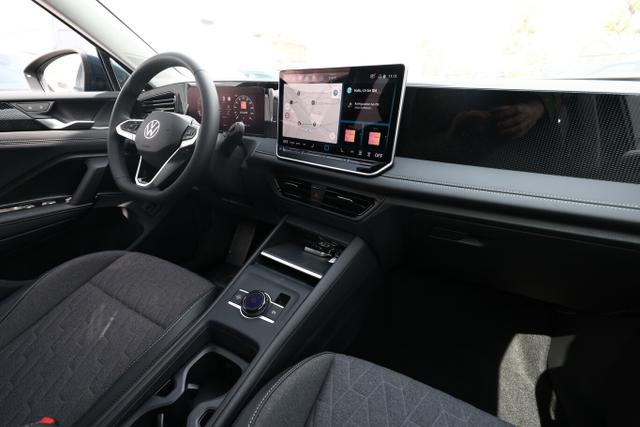 Volkswagen Tiguan DSG LED+ Pano Nav 5JGar IQ.DRIVE 18Z SHZ 