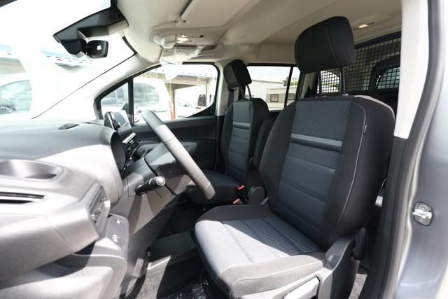 Fiat Doblo Kombi N1 Klimaaut PrivG LED 3xIso CarP Tem 