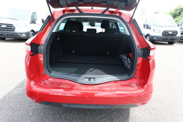Renault M&eacute;gane Grandtour Limited Megane IV 1.3 TCe 140 EDC LimDeluxe 