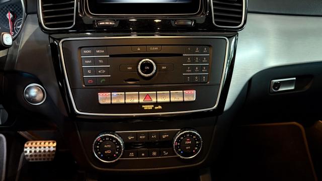 Mercedes-Benz GLE SUV AMG Line 350 d 4Matic Pano Nappa Harman 21Z 