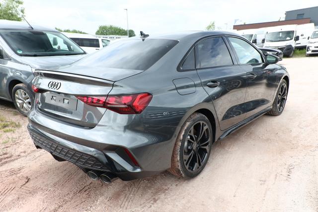 Audi S3 Lim TFSI 333 Nav 18Z Dinam. Pano Matrix ACC 