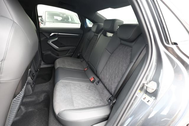 Audi S3 Lim TFSI 333 Nav 18Z Dinam. Pano Matrix ACC 
