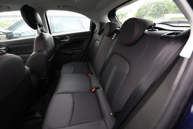 Fiat 500X DOLCEVITA SPORT 1.5 GSE 130 DCT LED Nav Kam 